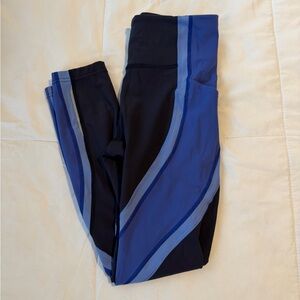 Lululemon leggings size 6